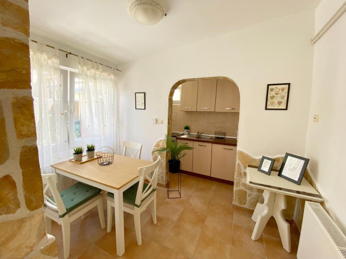 Apartments Centurio Pula Extérieur photo