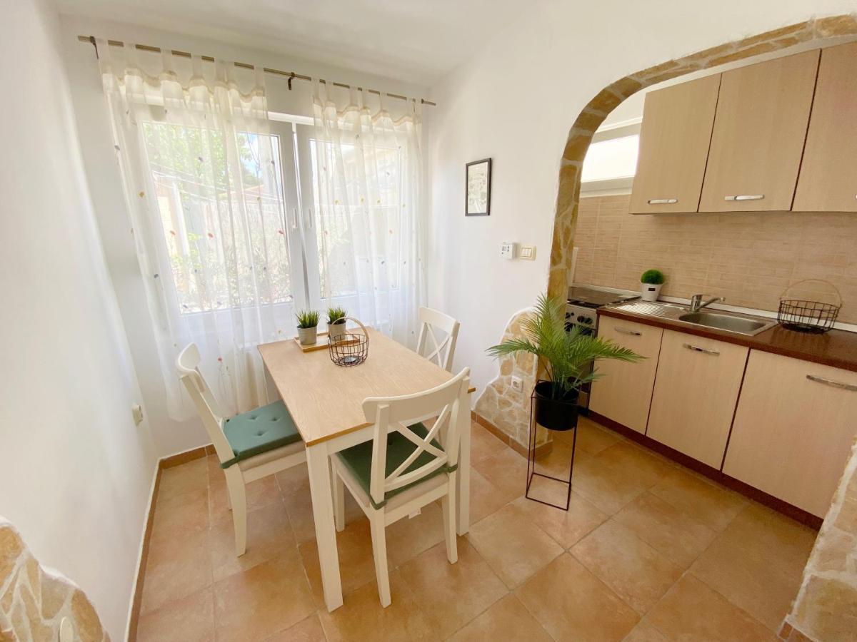 Apartments Centurio Pula Extérieur photo